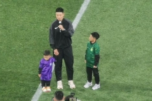 开云APP-媒体人：于洋退役仪式上，国安&amp;津门虎分别送上了退役球衣